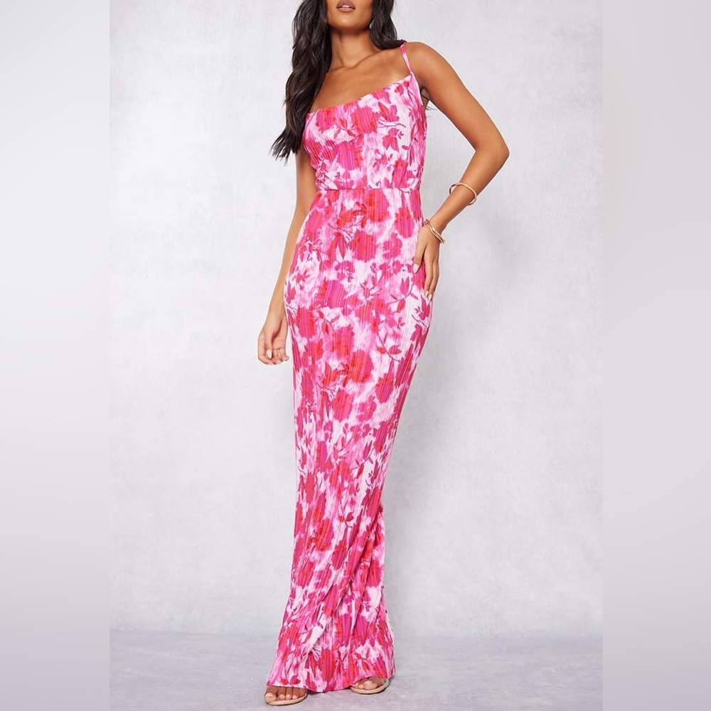 NWT PrettyLittleThing Pleated Pink Floral Maxi Dress Size 6